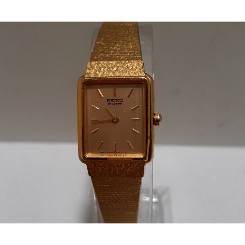 Vintage Seiko Ladies Wristwatch Gold Tone Quartz Japan Movement